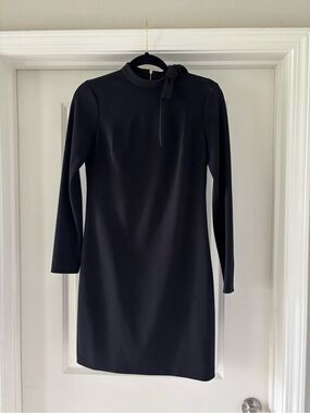Calvin Klein Black Long-Sleeve Tie-Neck Shift Dress